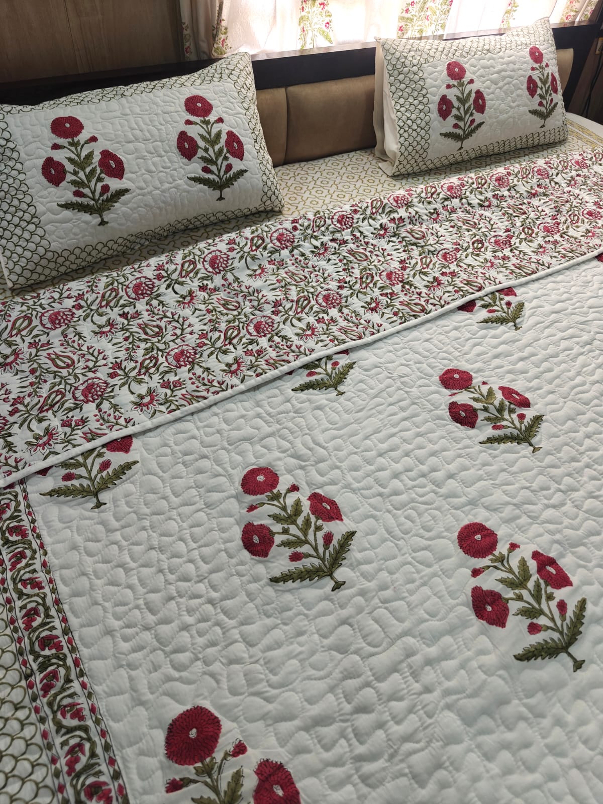 Reversible Handblock Printed Quilted King Bedcover Set - Mehrun Bagh