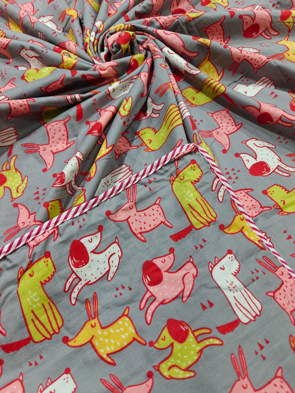 Mulmul Baby Dohar - Happy Tails