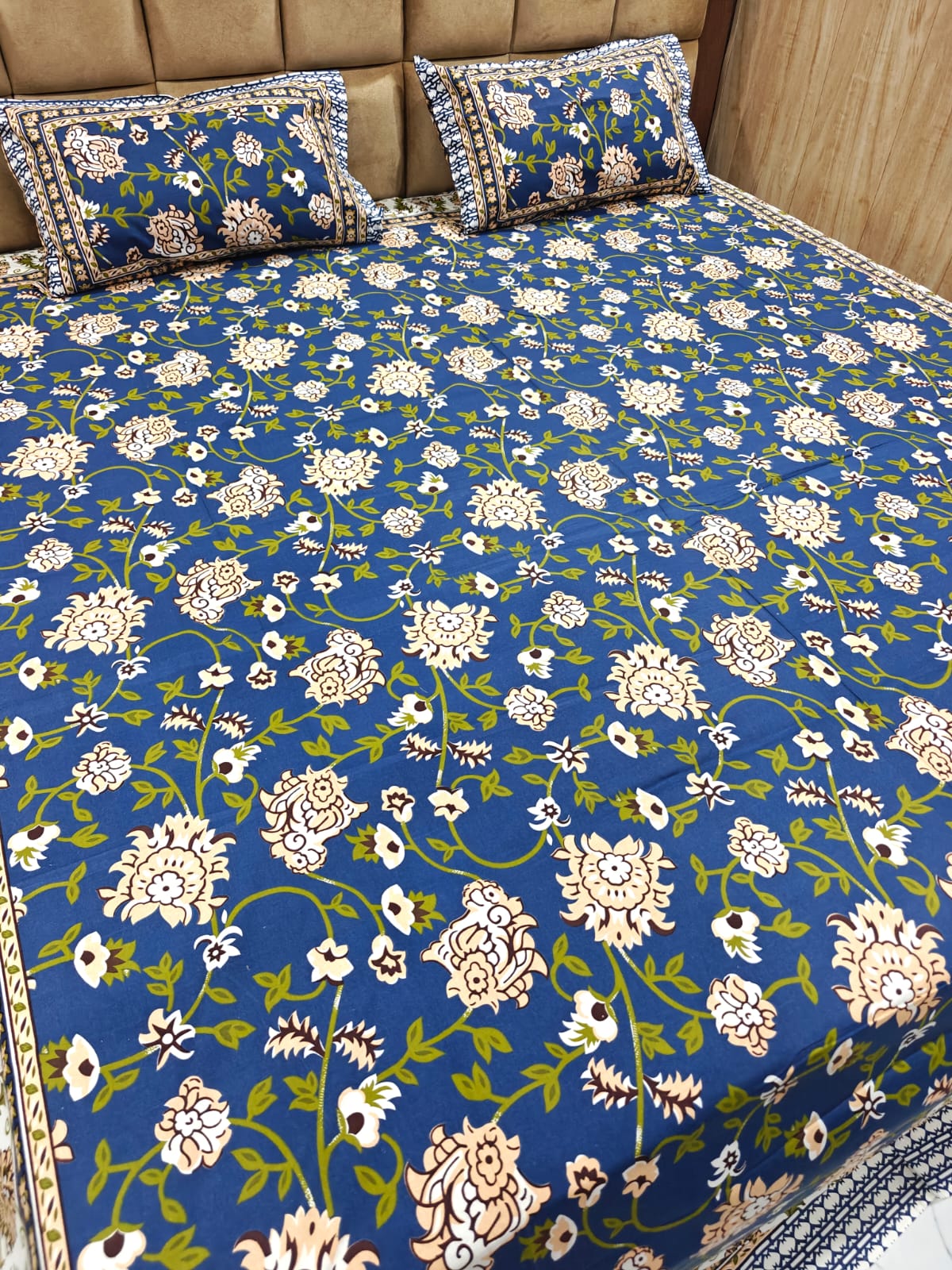 100% Cotton 250 TC King Bedsheet