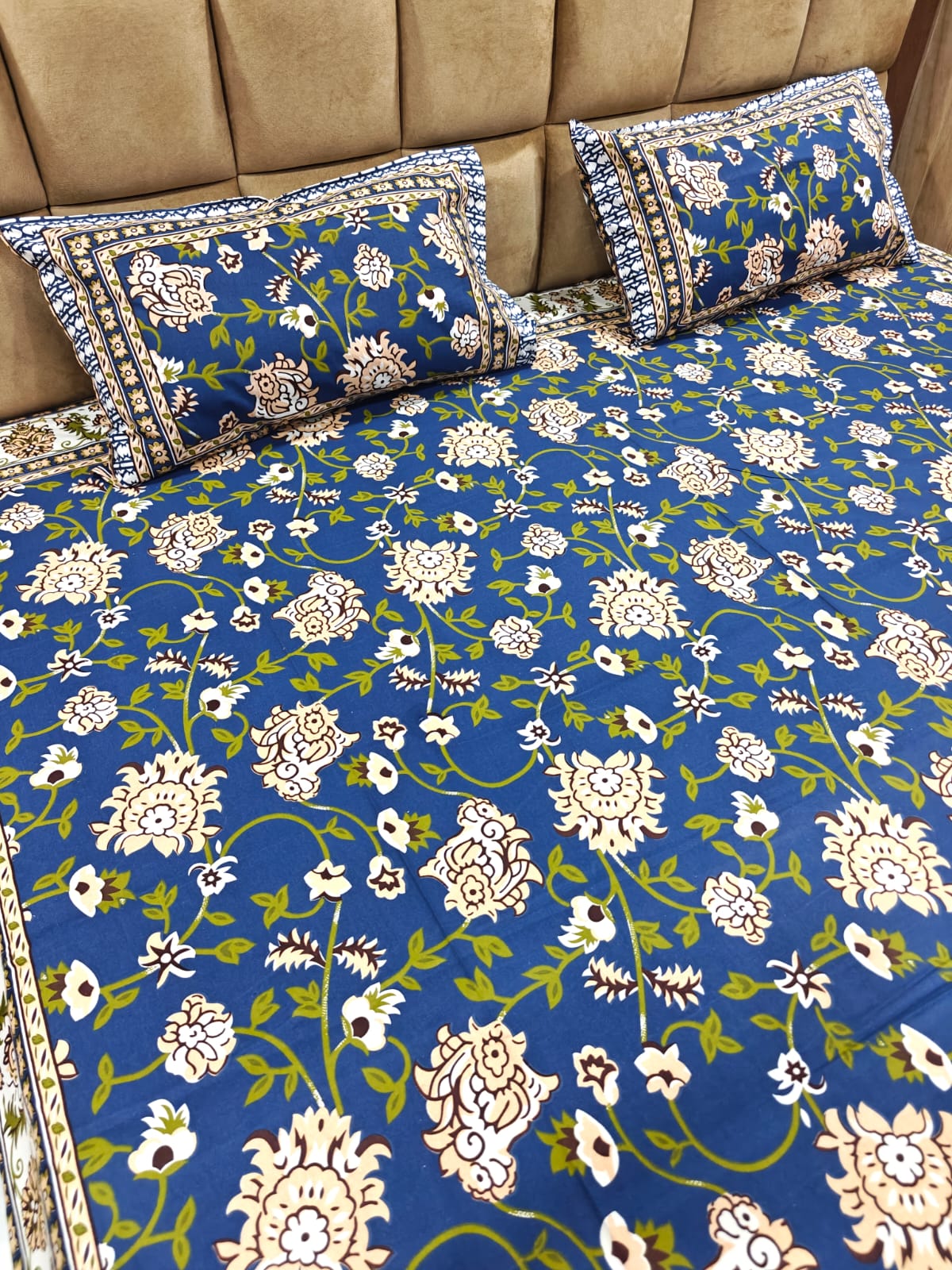 100% Cotton 250 TC King Bedsheet