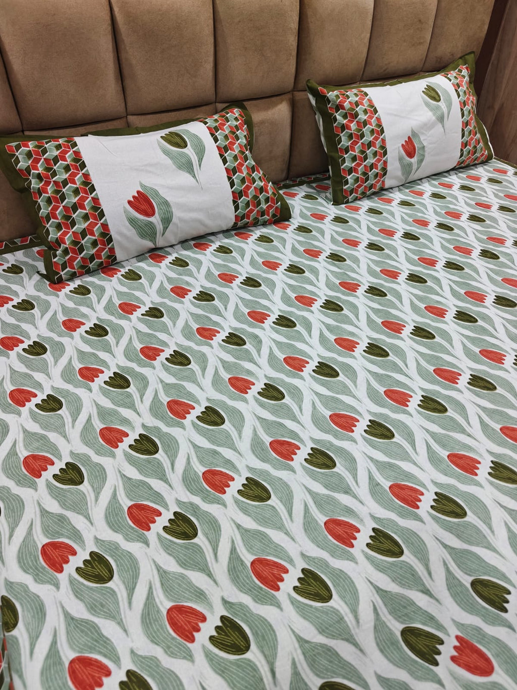 100% Cotton 250 TC King Bedsheet