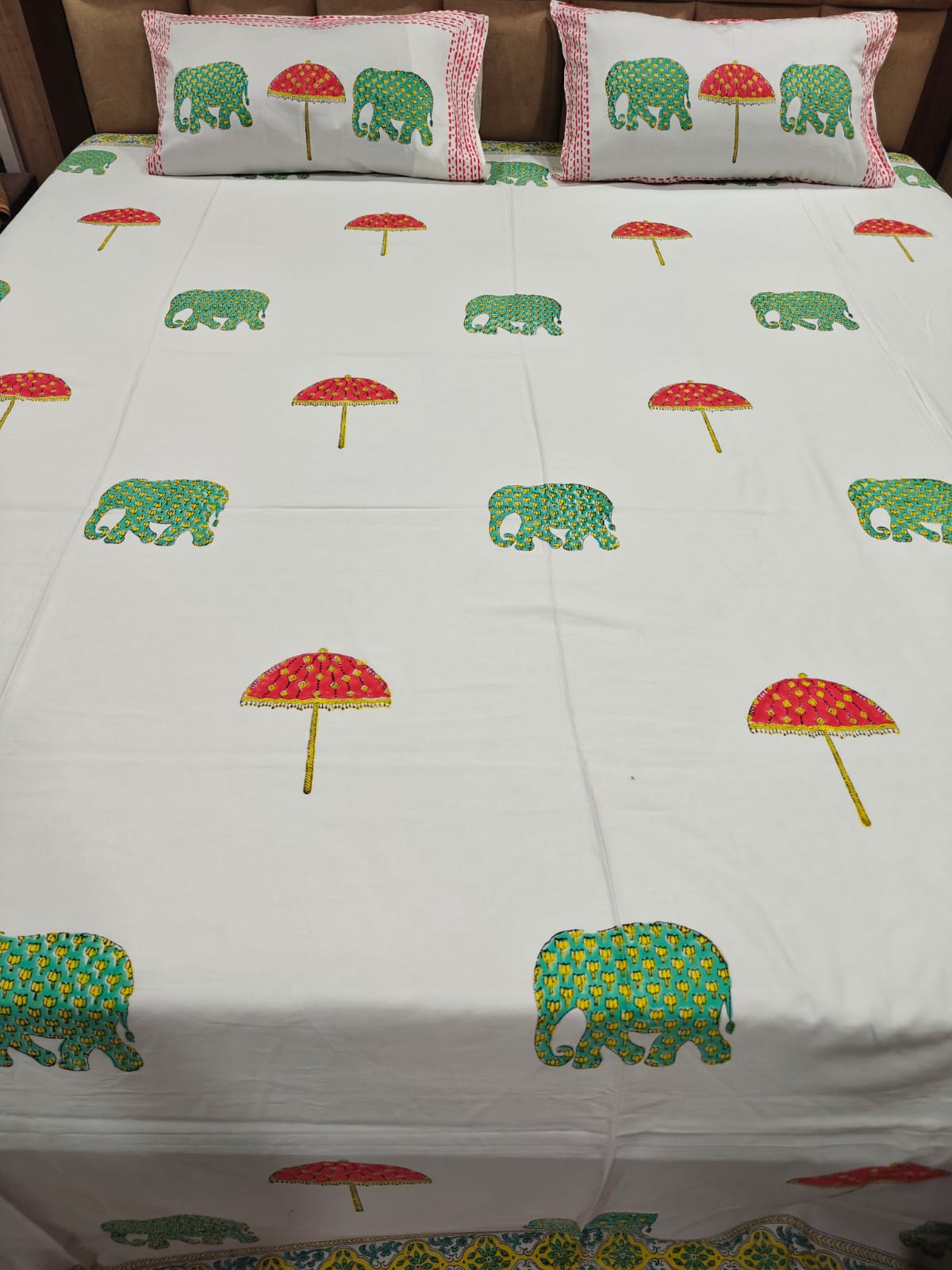 Super Premium Handblock Percale Cotton King Bedsheet Set - Hathi Chhatri