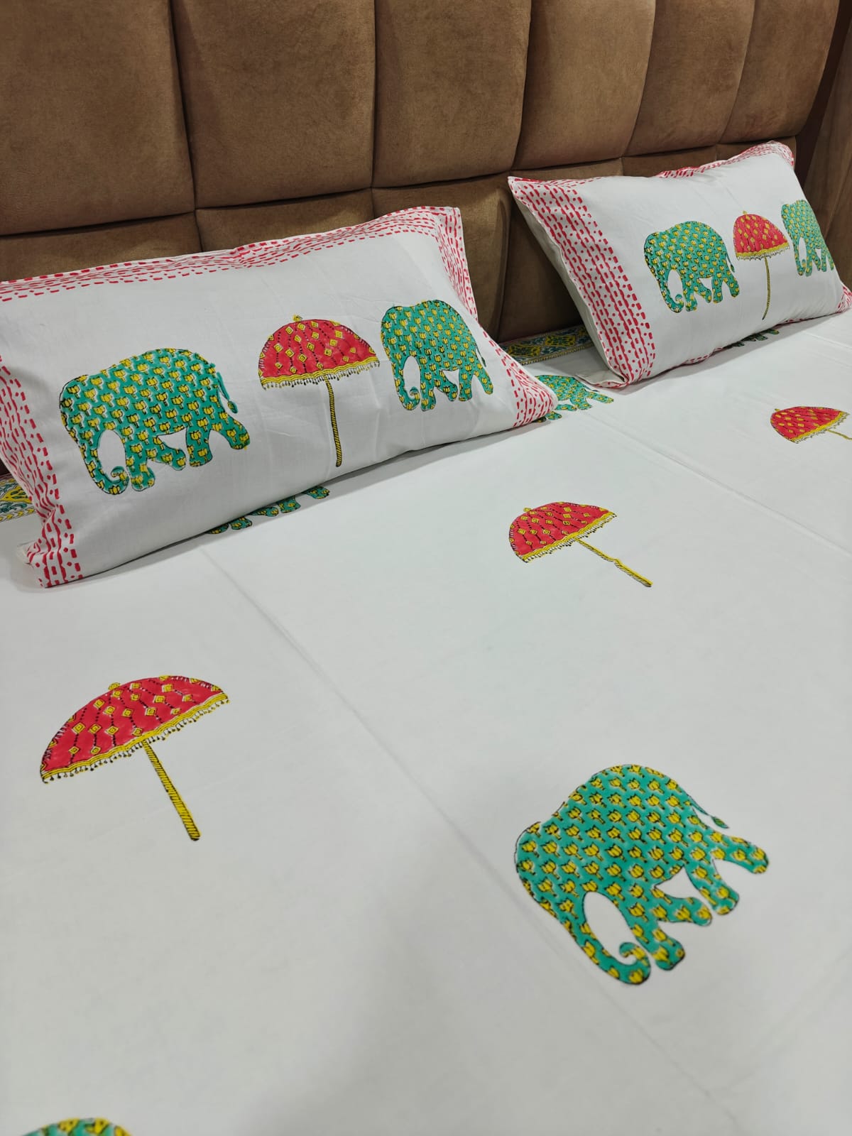 Super Premium Handblock Percale Cotton King Bedsheet Set - Hathi Chhatri