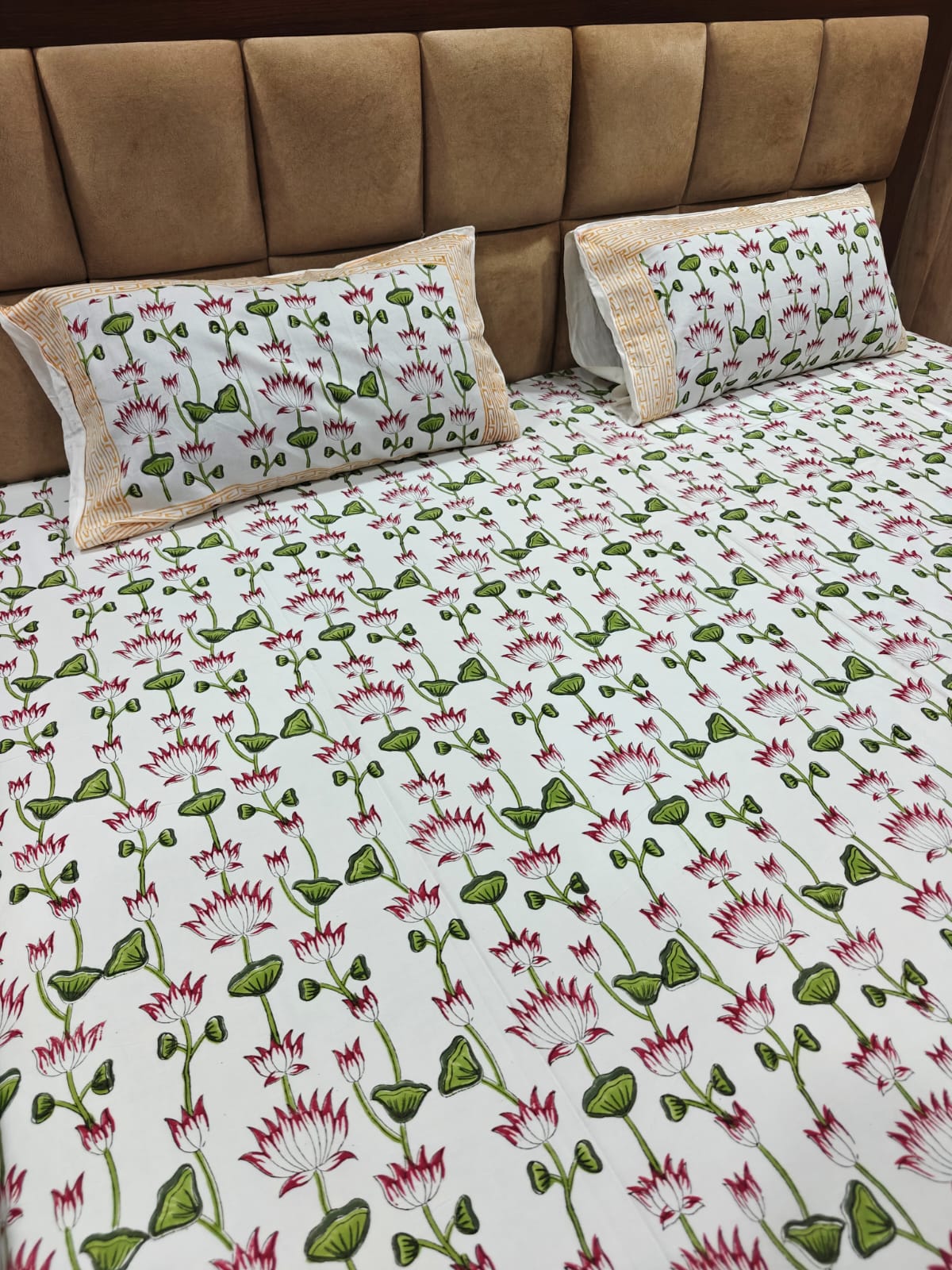 Super Premium Handblock Percale Cotton King Bedsheet Set - Padma Gul