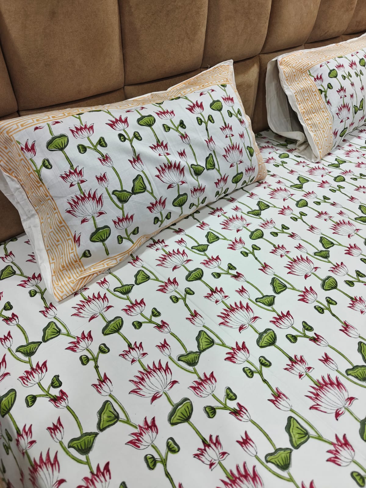 Super Premium Handblock Percale Cotton King Bedsheet Set - Padma Gul
