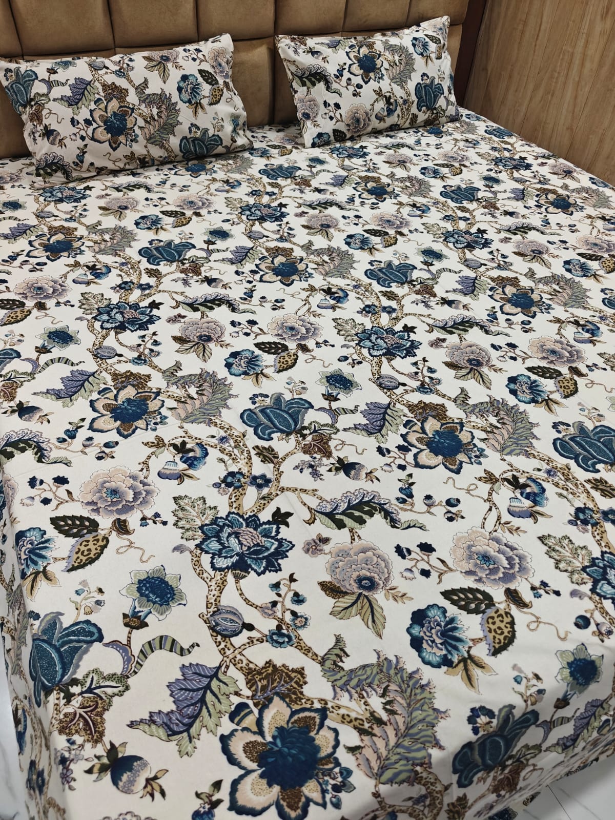 Anokhi Floral 100% Cotton King Bedsheet Set with 2 Pillow Covers
