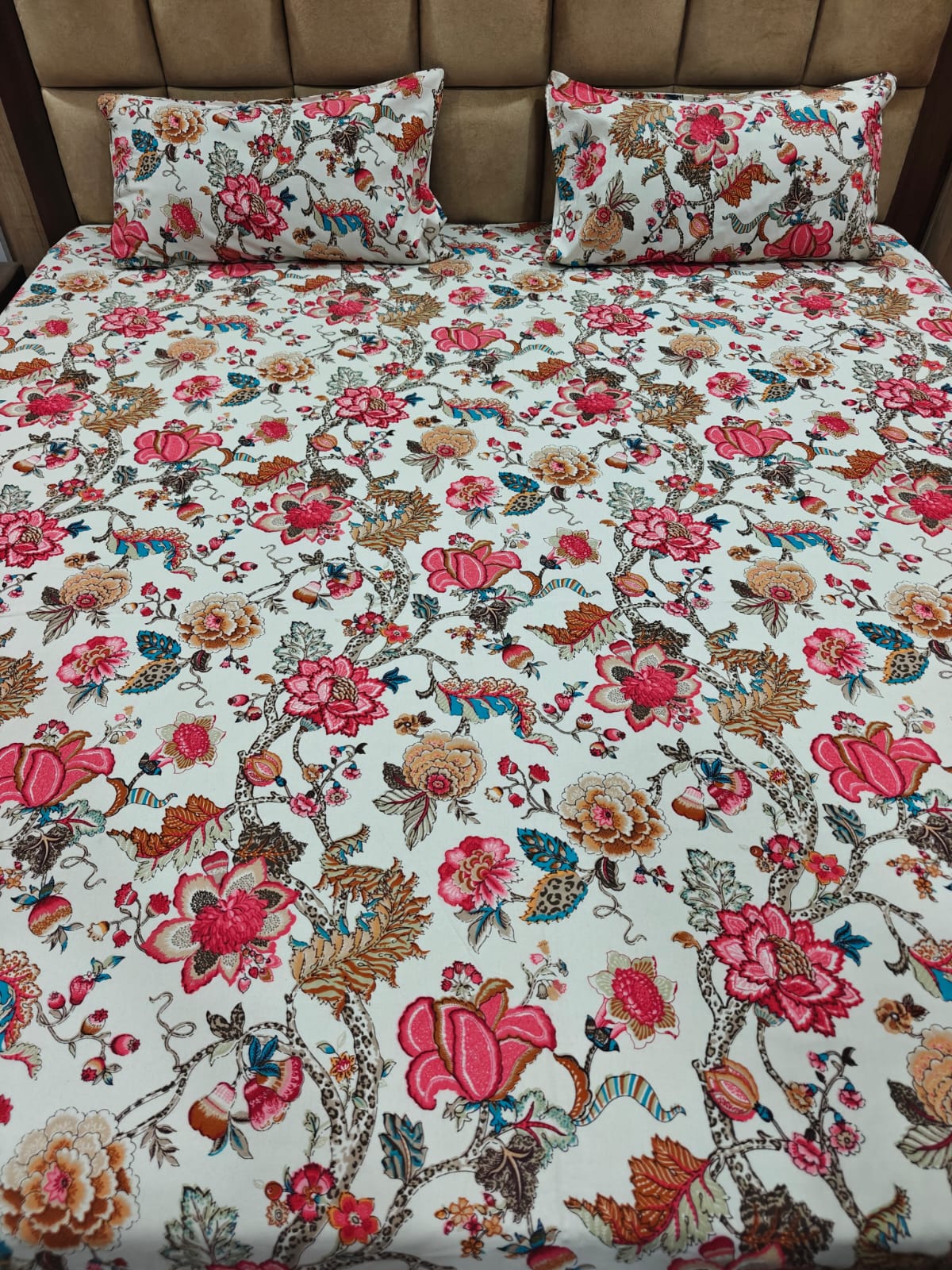 Anokhi Floral 100% Cotton King Bedsheet Set with 2 Pillow Covers