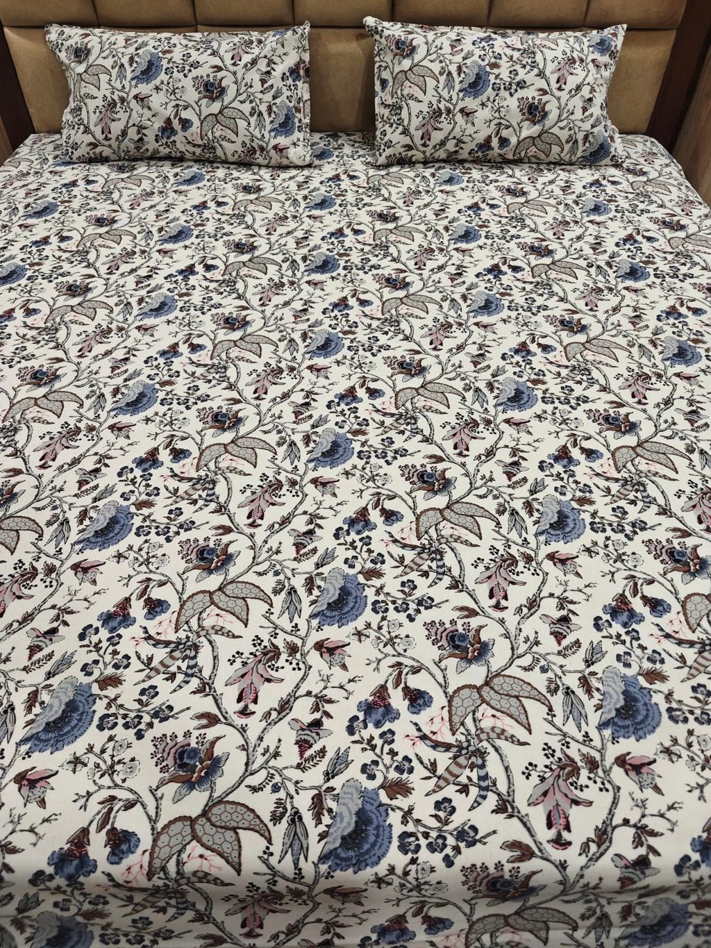 Anokhi Floral 100% Cotton King Bedsheet Set with 2 Pillow Covers