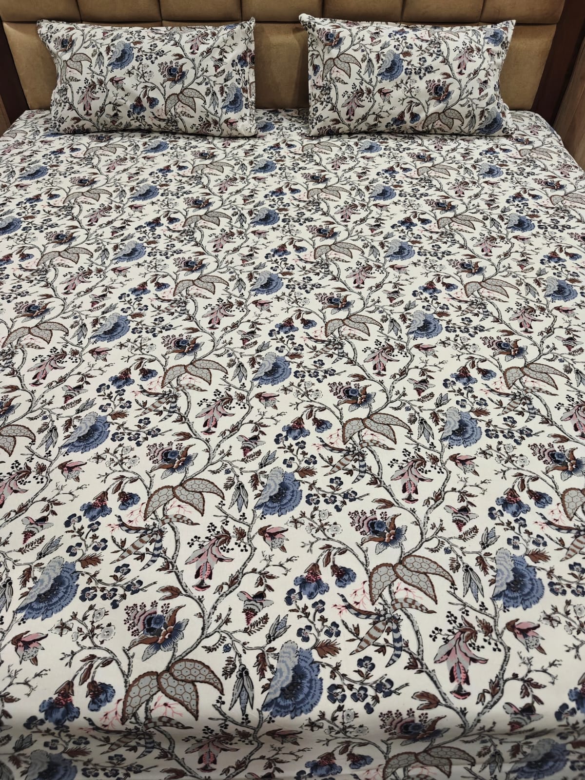 Anokhi Floral 100% Cotton King Bedsheet Set with 2 Pillow Covers