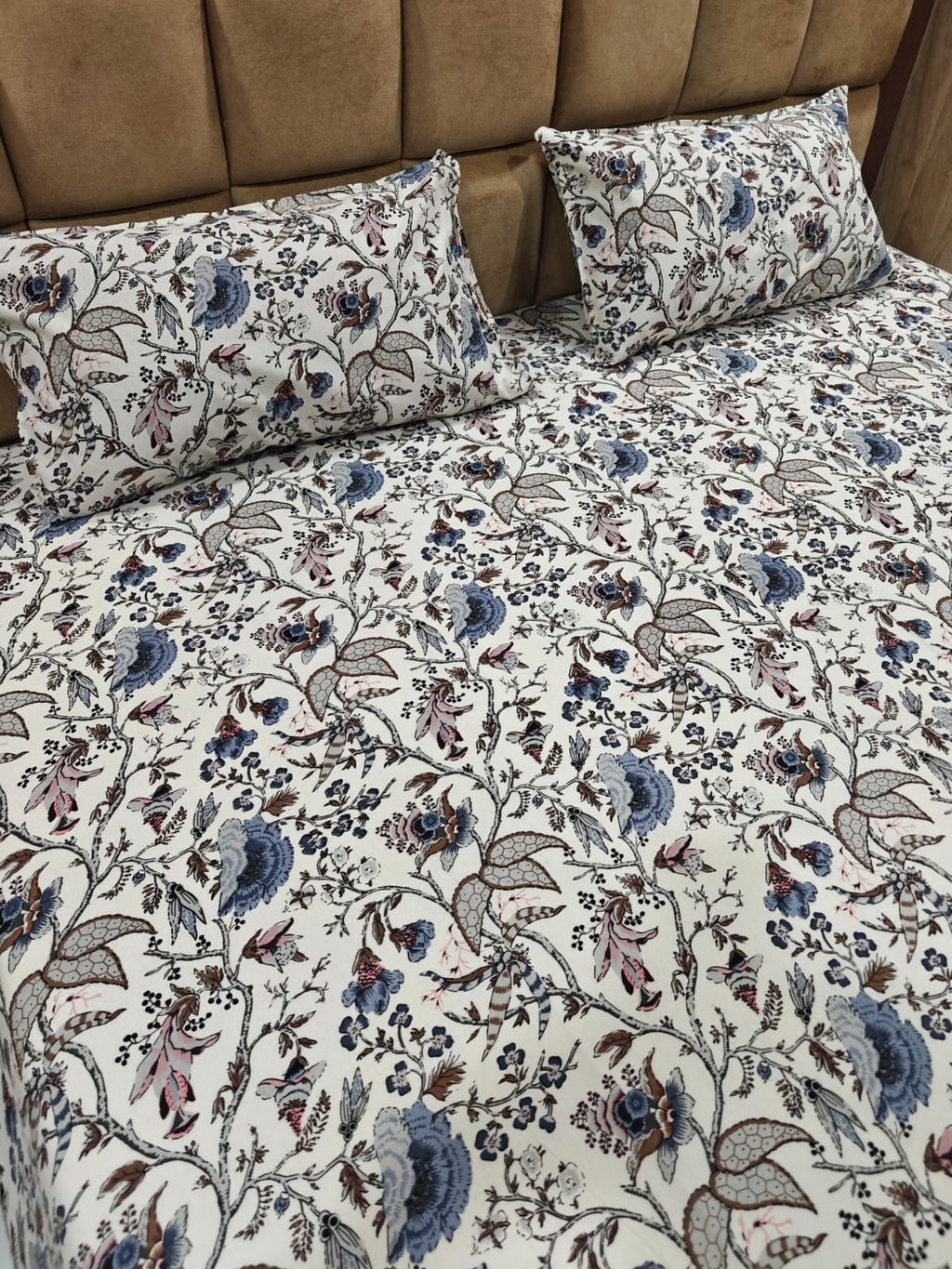 Anokhi Floral 100% Cotton King Bedsheet Set with 2 Pillow Covers