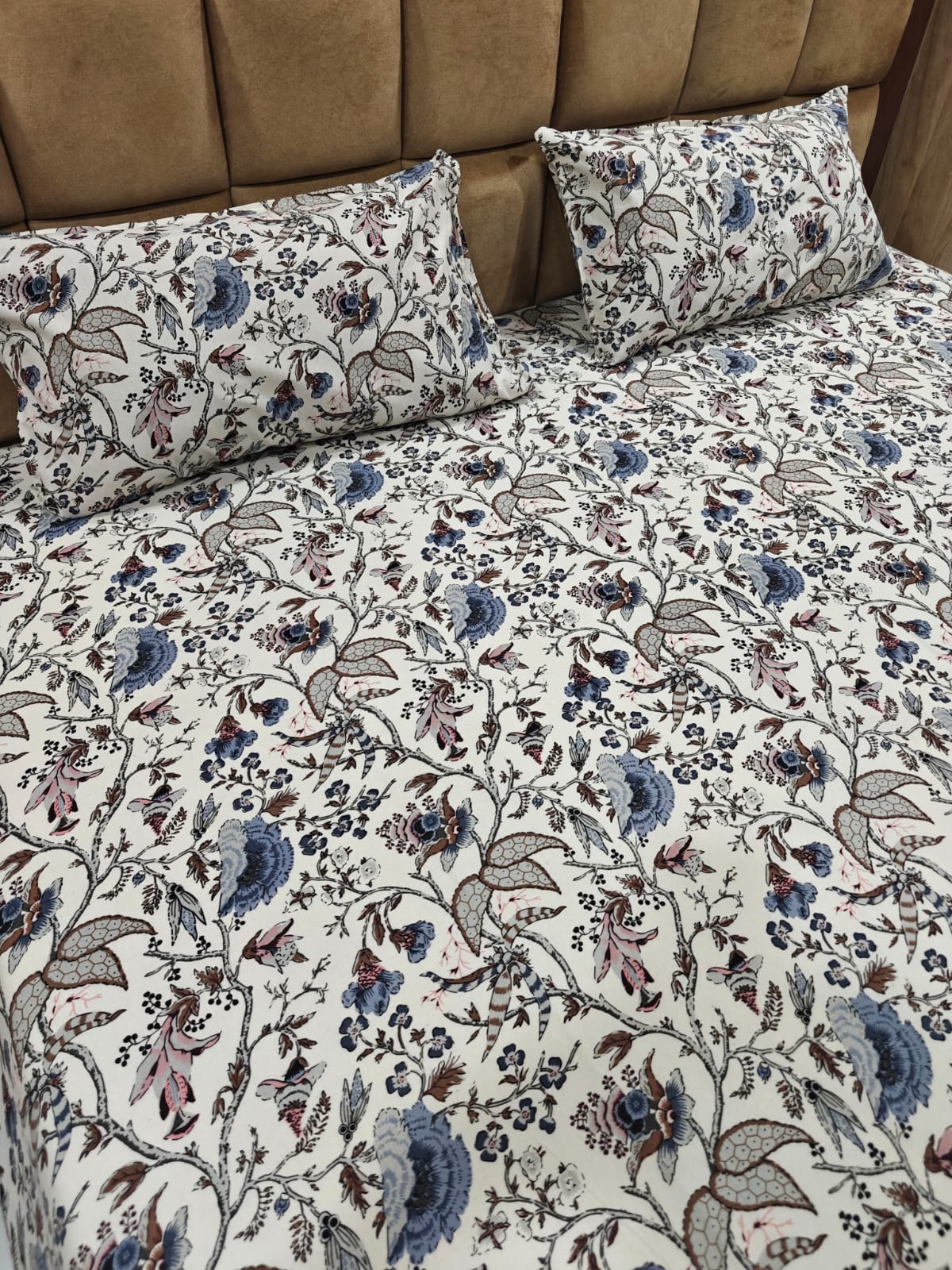Anokhi Floral 100% Cotton King Bedsheet Set with 2 Pillow Covers