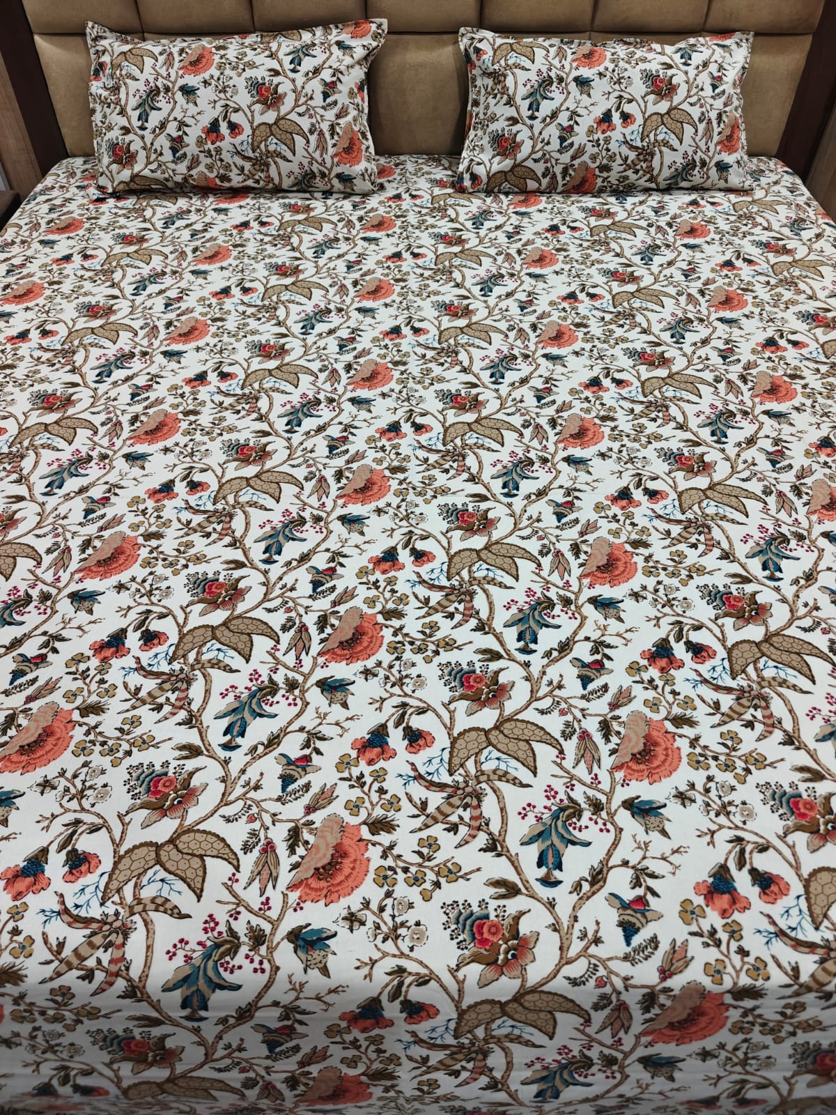 Anokhi Floral 100% Cotton King Bedsheet Set with 2 Pillow Covers
