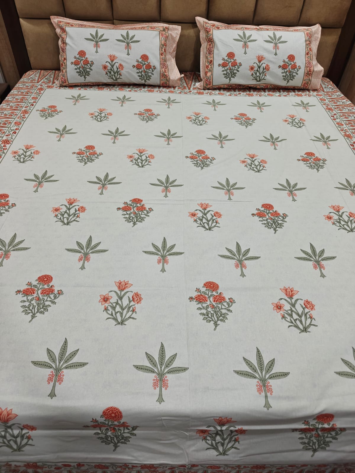 100% Cotton 250 TC King Bedsheet