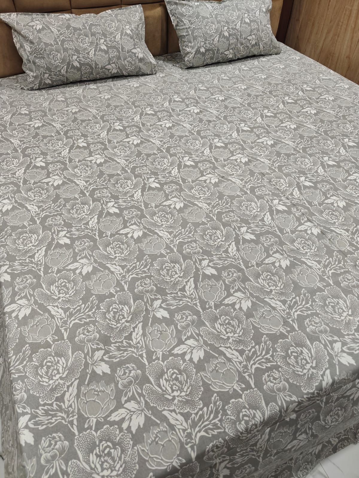 100% Cotton 250 TC King Bedsheet
