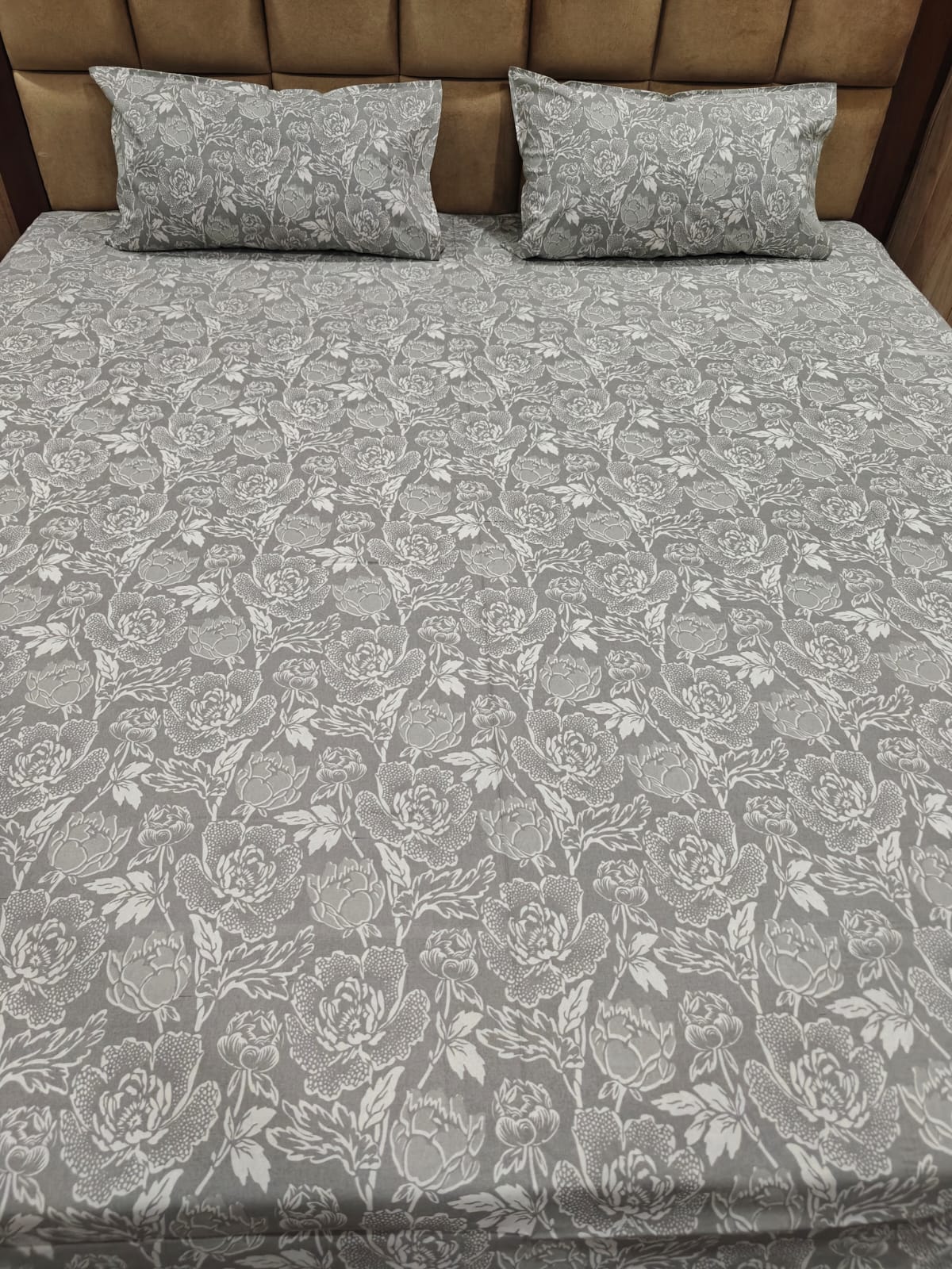 100% Cotton 250 TC King Bedsheet