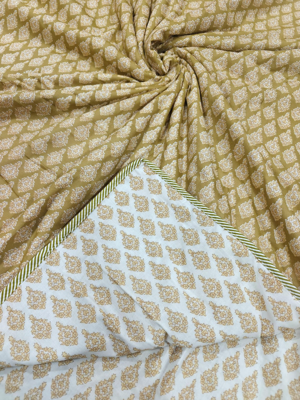Tulip Collection Reversible Mulmul Double Dohar