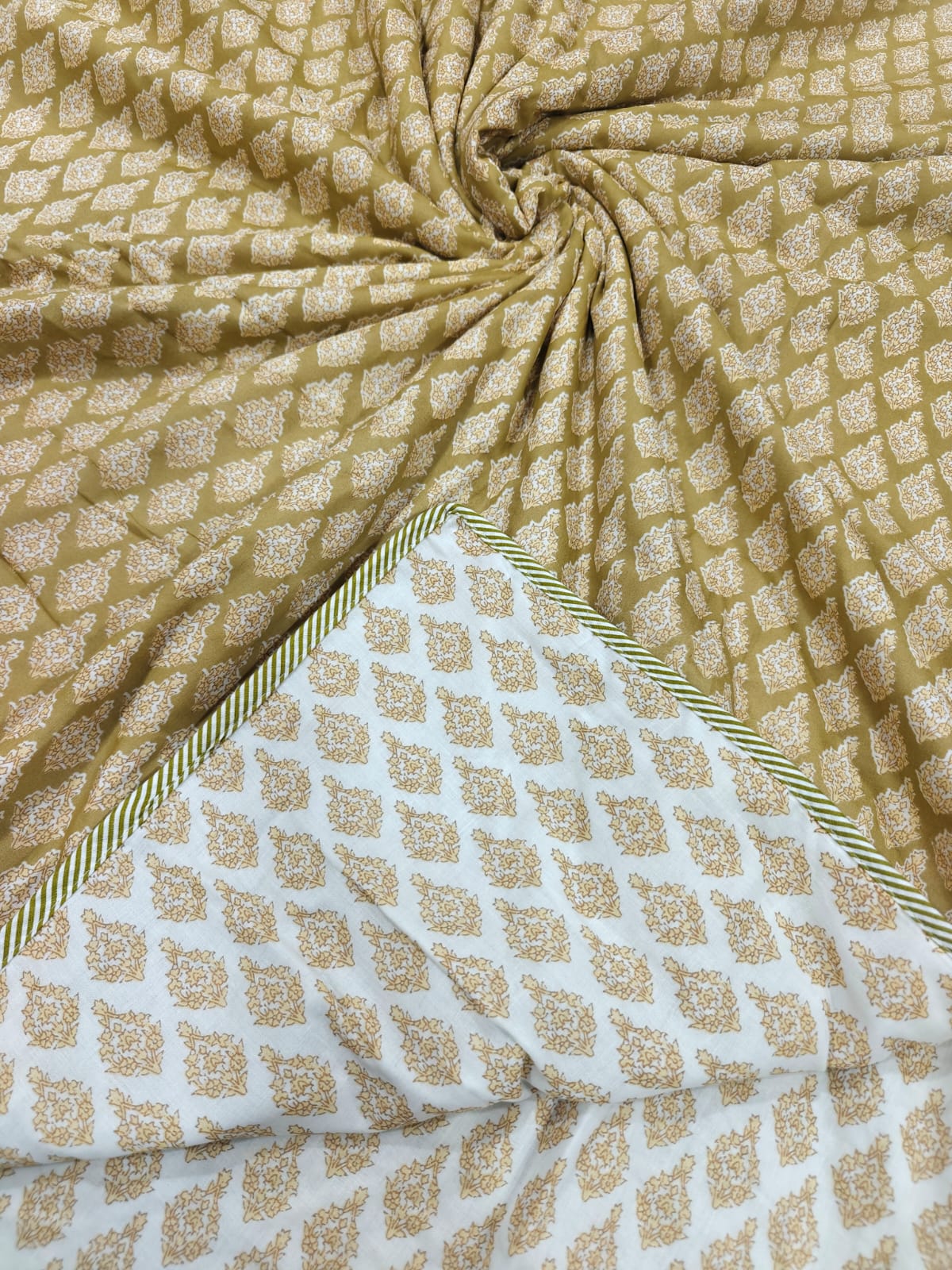 Tulip Collection Reversible Mulmul Double Dohar