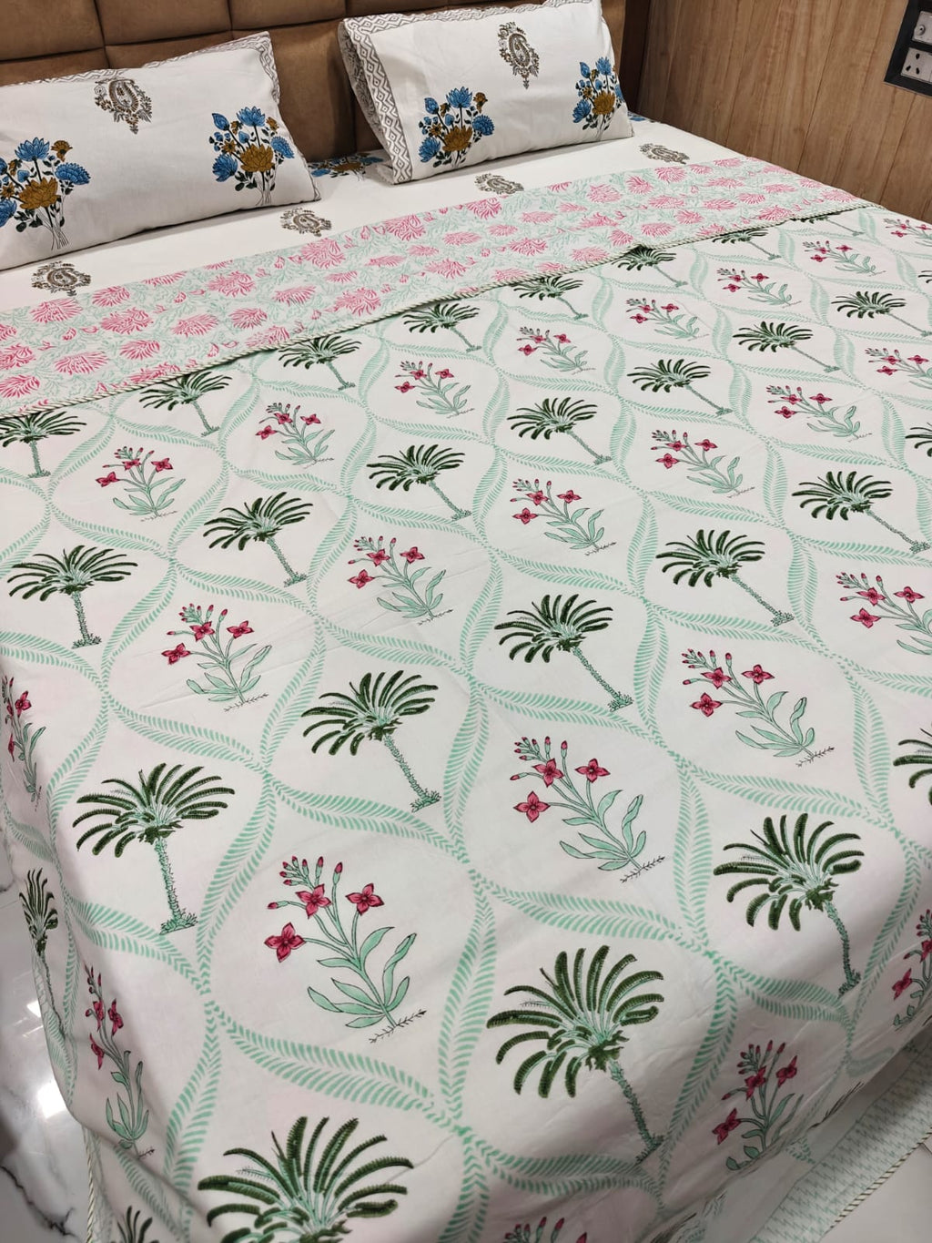Handblock Printed Mulmul King Double Dohar - Palm Blossom