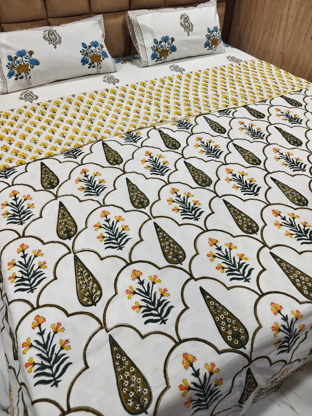 Handblock Printed Mulmul King Double Dohar - Kesari Mehraab