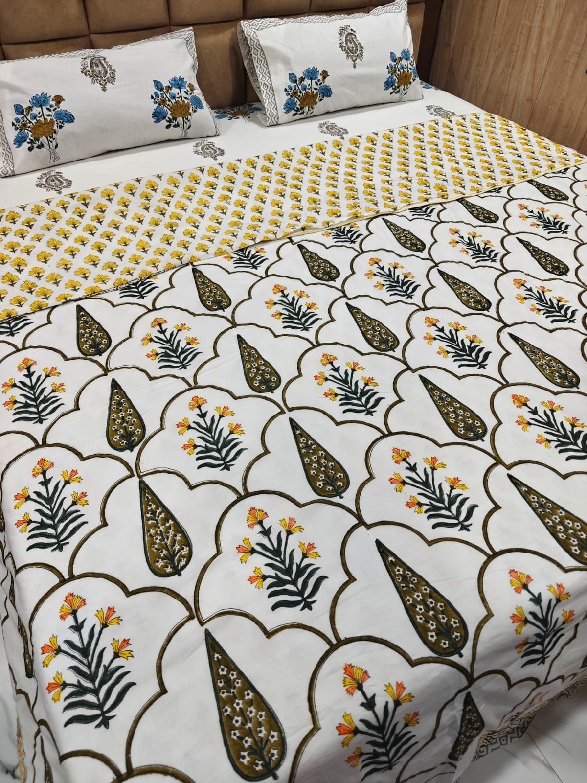 Handblock Printed Mulmul King Double Dohar - Kesari Mehraab