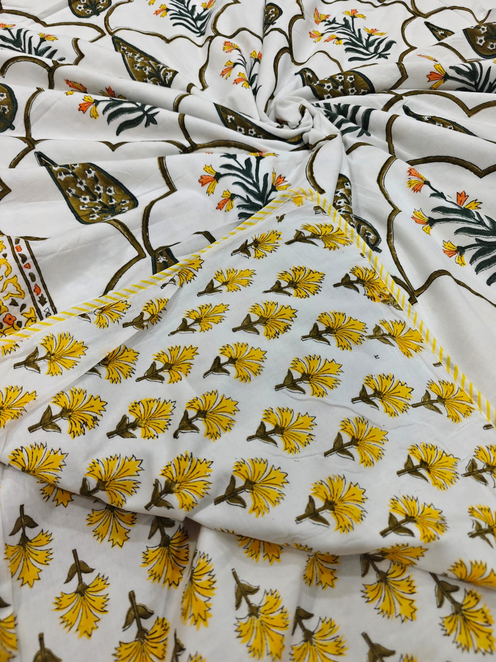 Handblock Printed Mulmul King Double Dohar - Kesari Mehraab