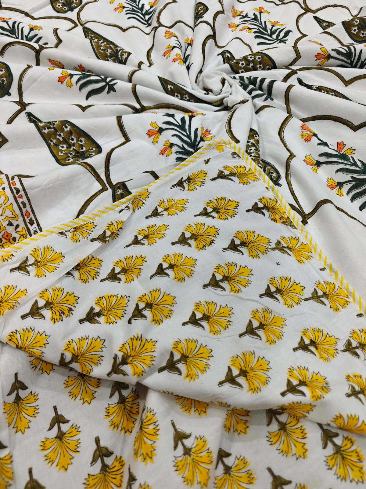 Handblock Printed Mulmul King Double Dohar - Kesari Mehraab