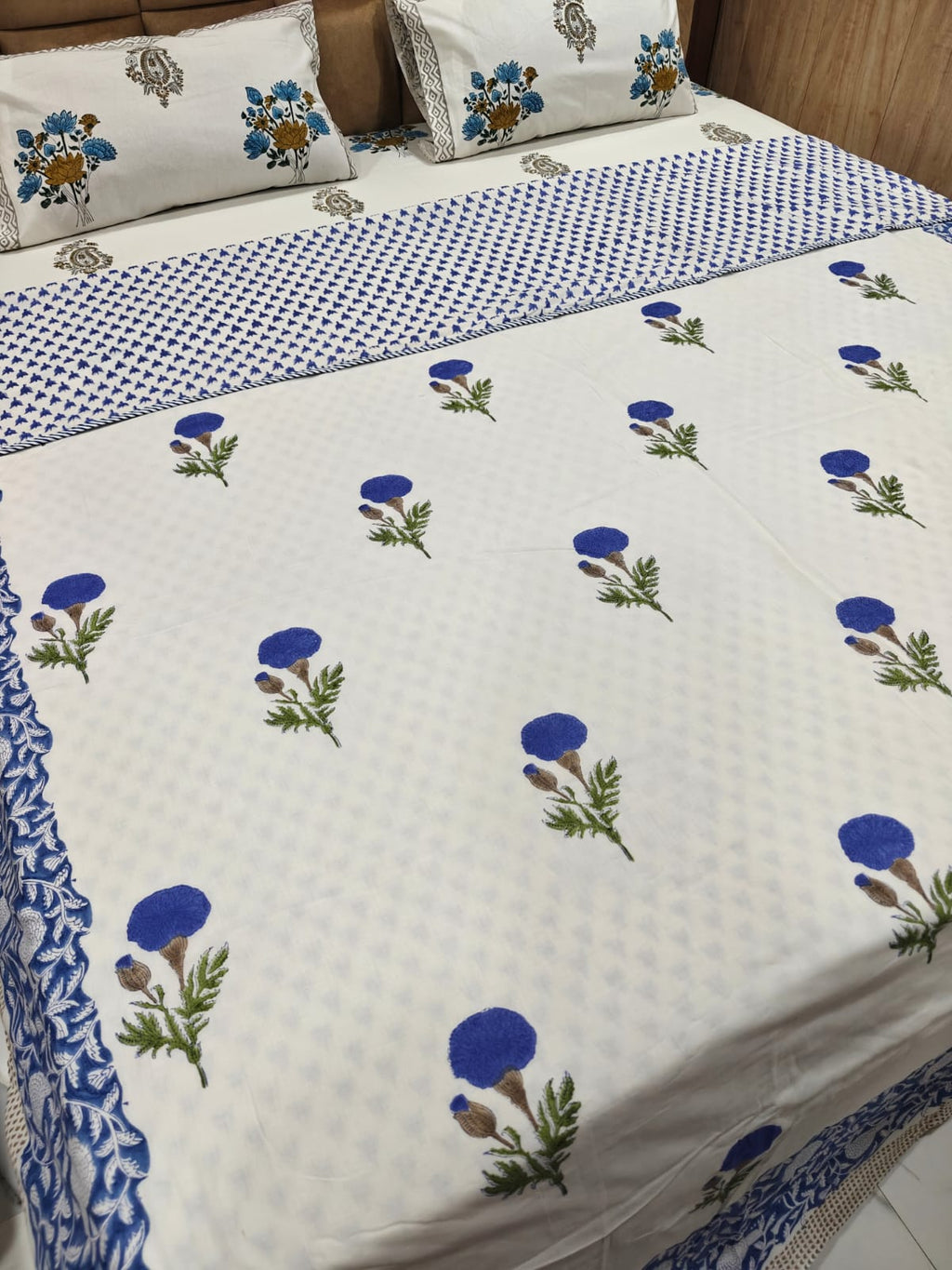 Handblock Printed Mulmul King Double Dohar - Neel Gul