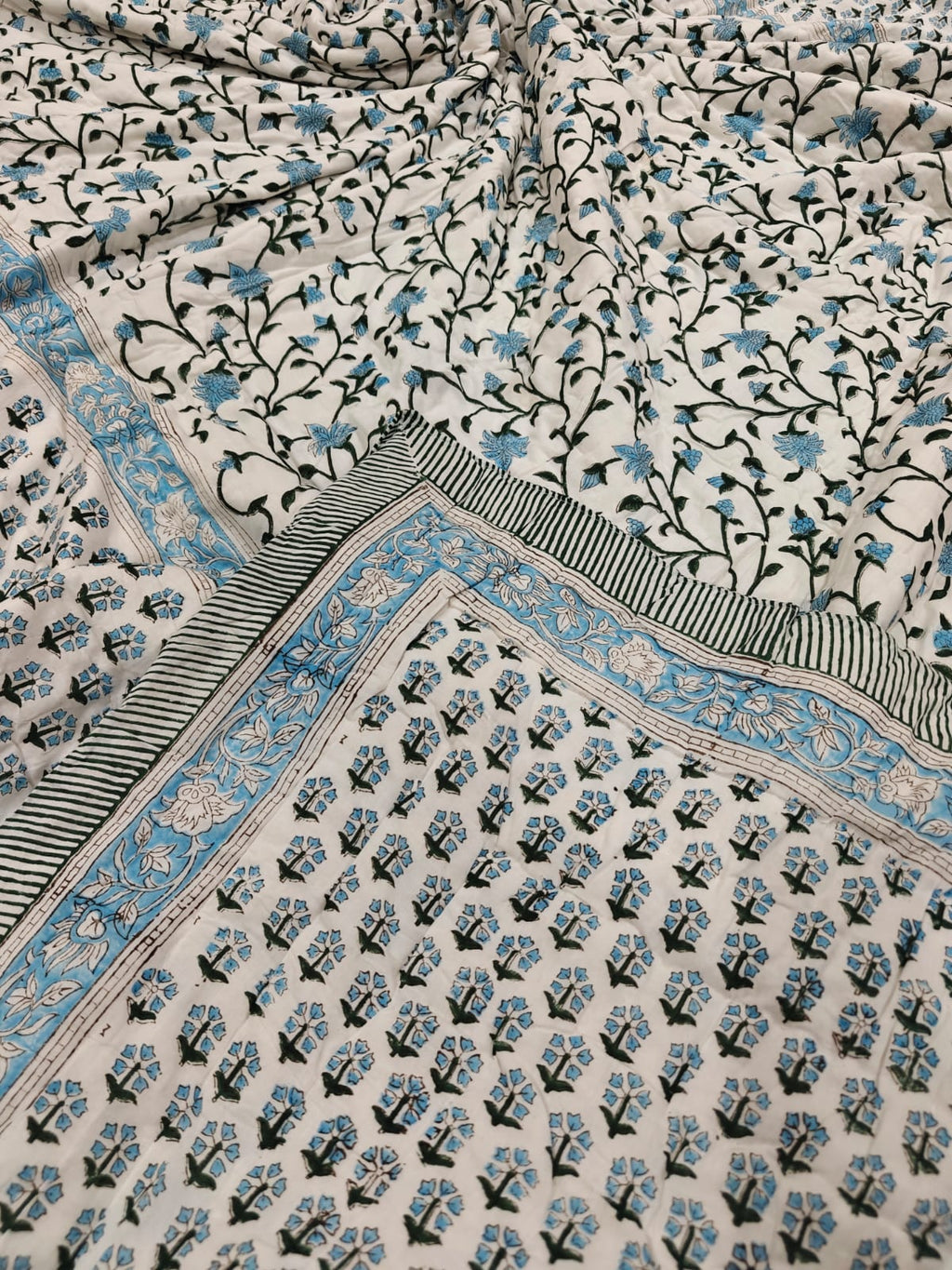 Premium Reversible Handblock Printed Mulmul King Quilt - Neel Jharokha