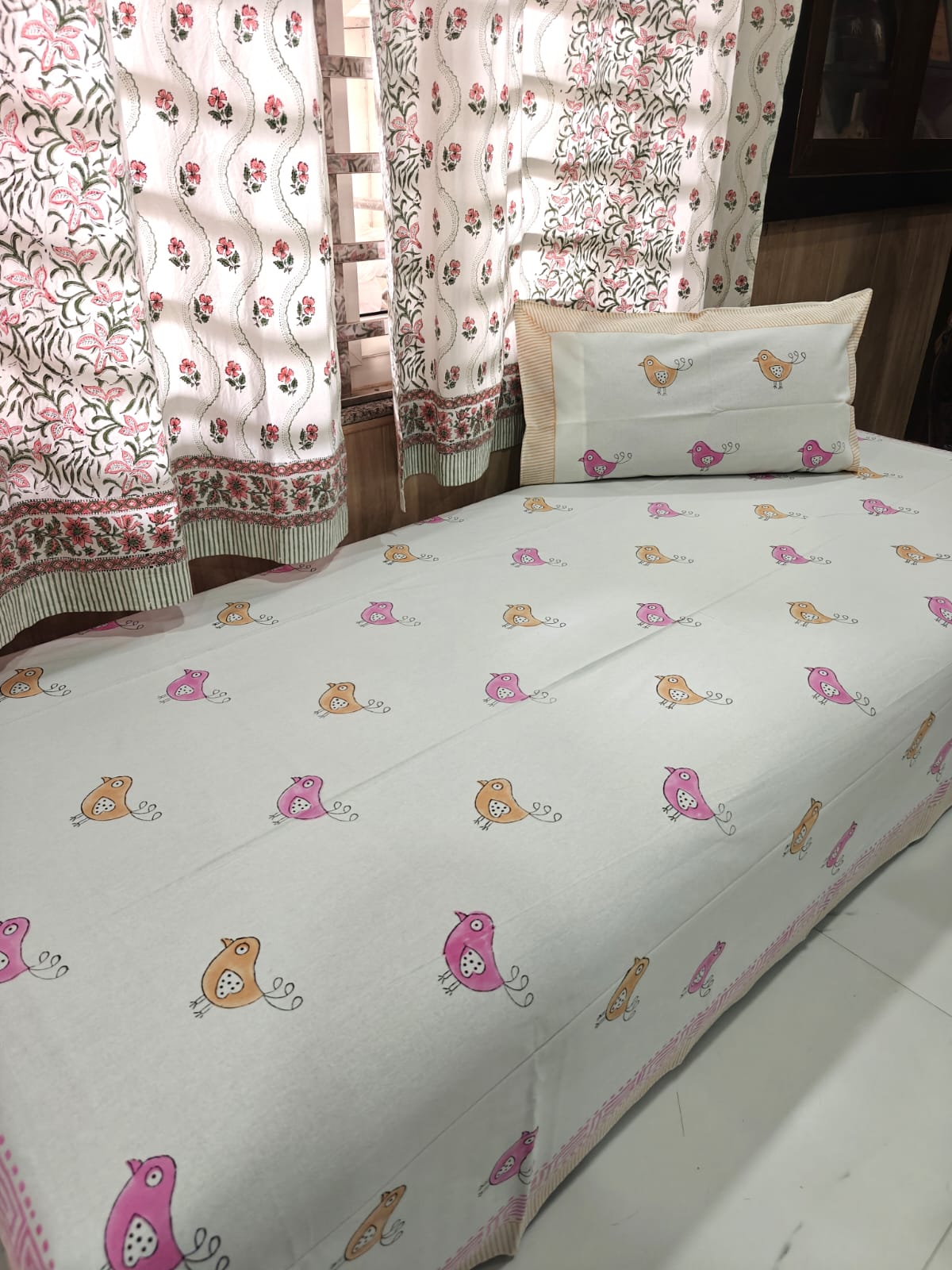 Handblock Printed Cotton Kids Single Bedsheet - Chirpy Bird