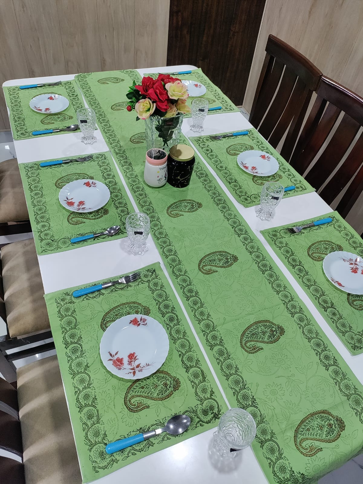 Handblock Printed Table Runner & Mat Set – 7 Pieces