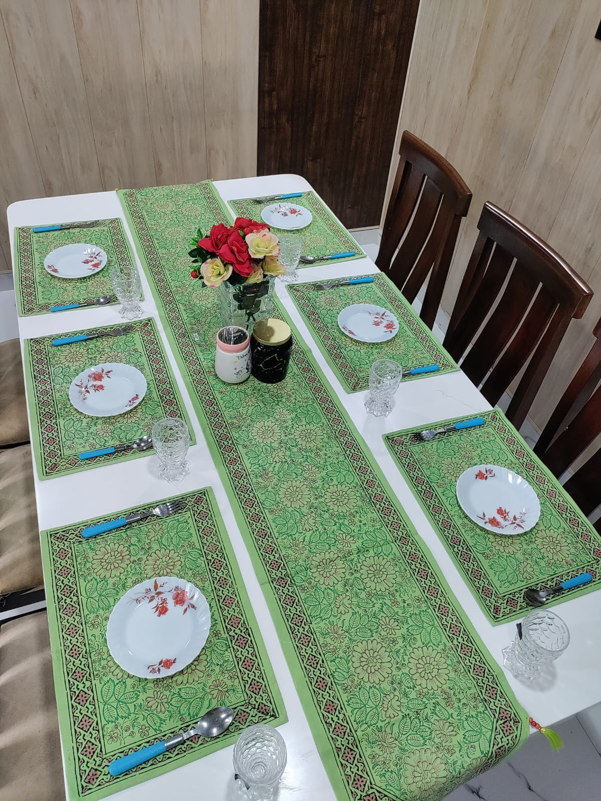 Handblock Printed Table Runner & Mat Set – 7 Pieces