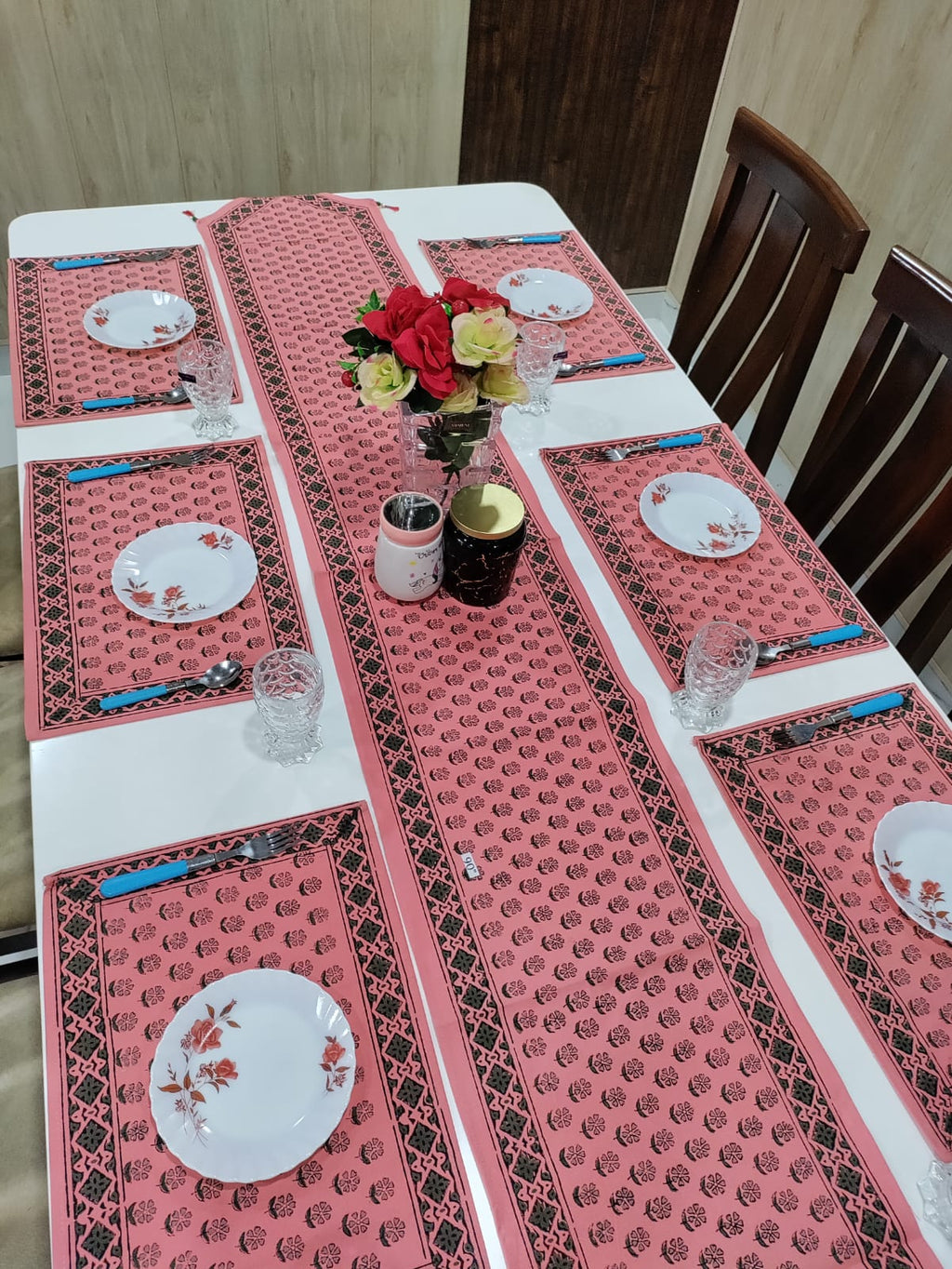 Handblock Printed Table Runner & Mat Set – 7 Pieces