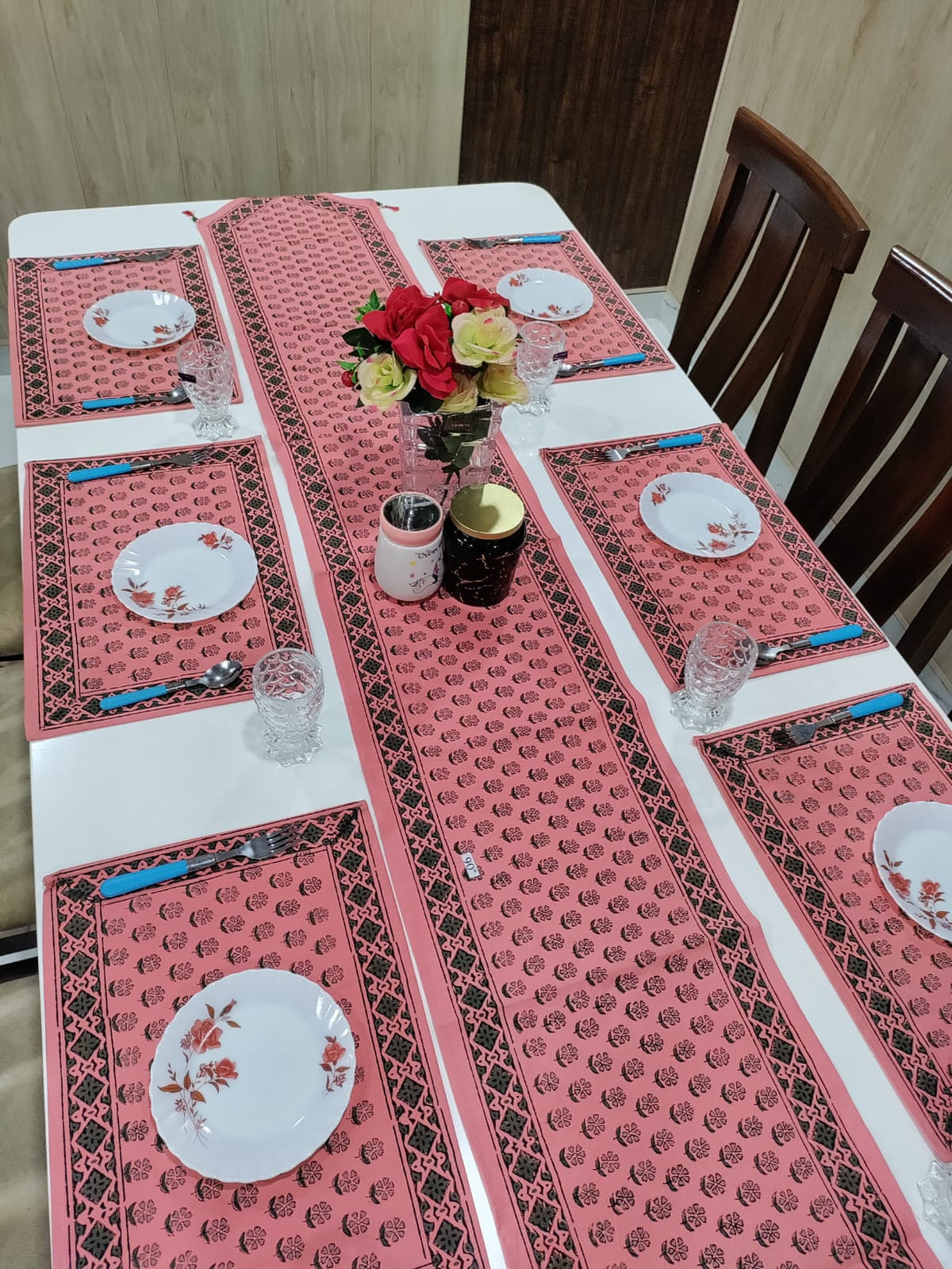 Handblock Printed Table Runner & Mat Set – 7 Pieces