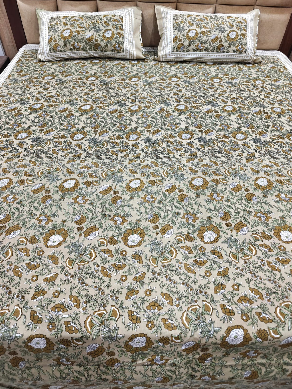 100% Cotton Queen Bedsheet