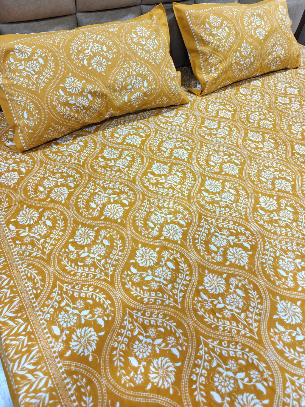 100% Cotton Queen Bedsheet