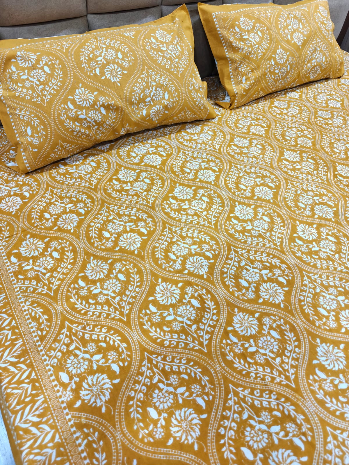 100% Cotton Queen Bedsheet