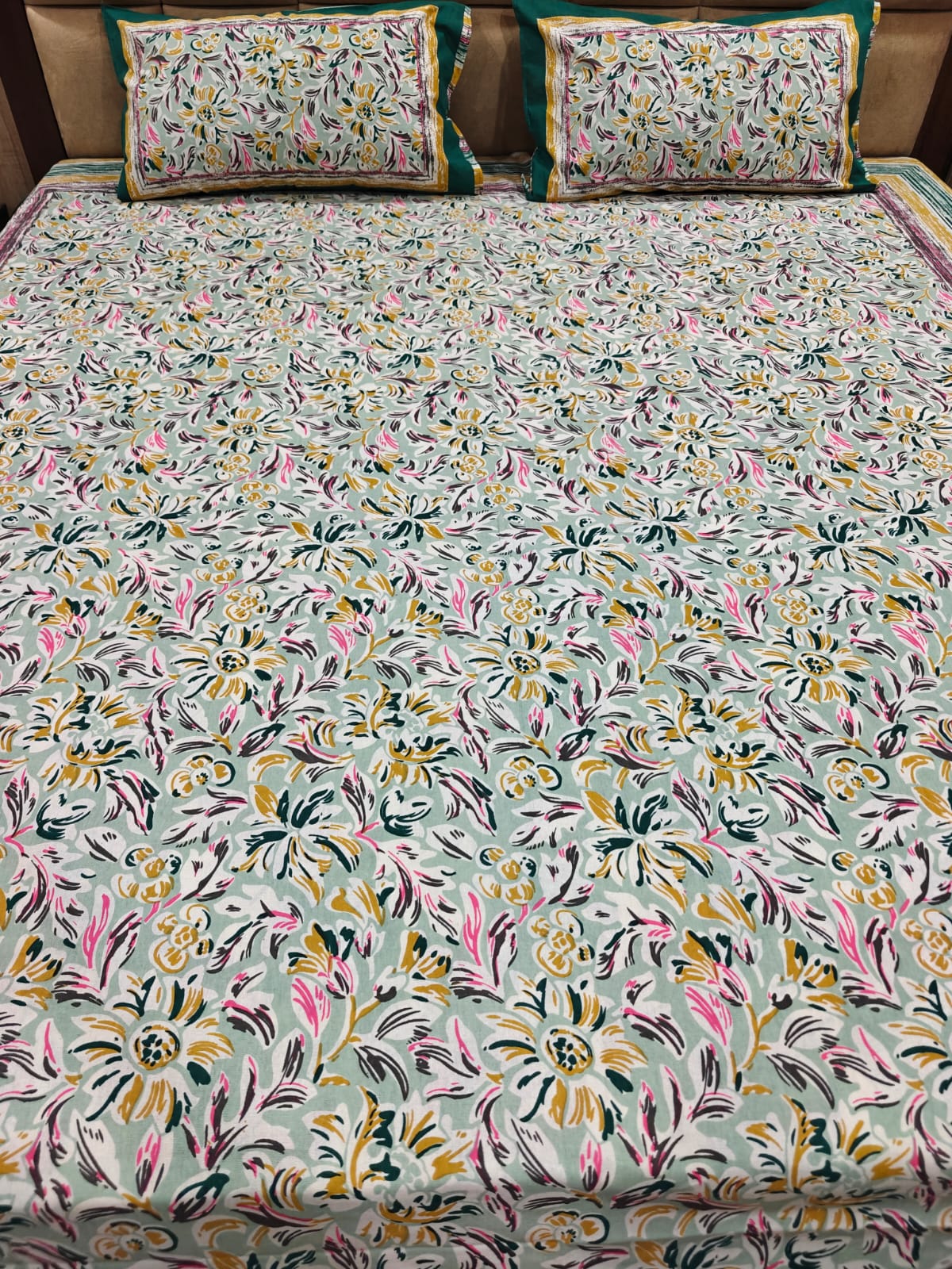 100% Cotton Queen Bedsheet