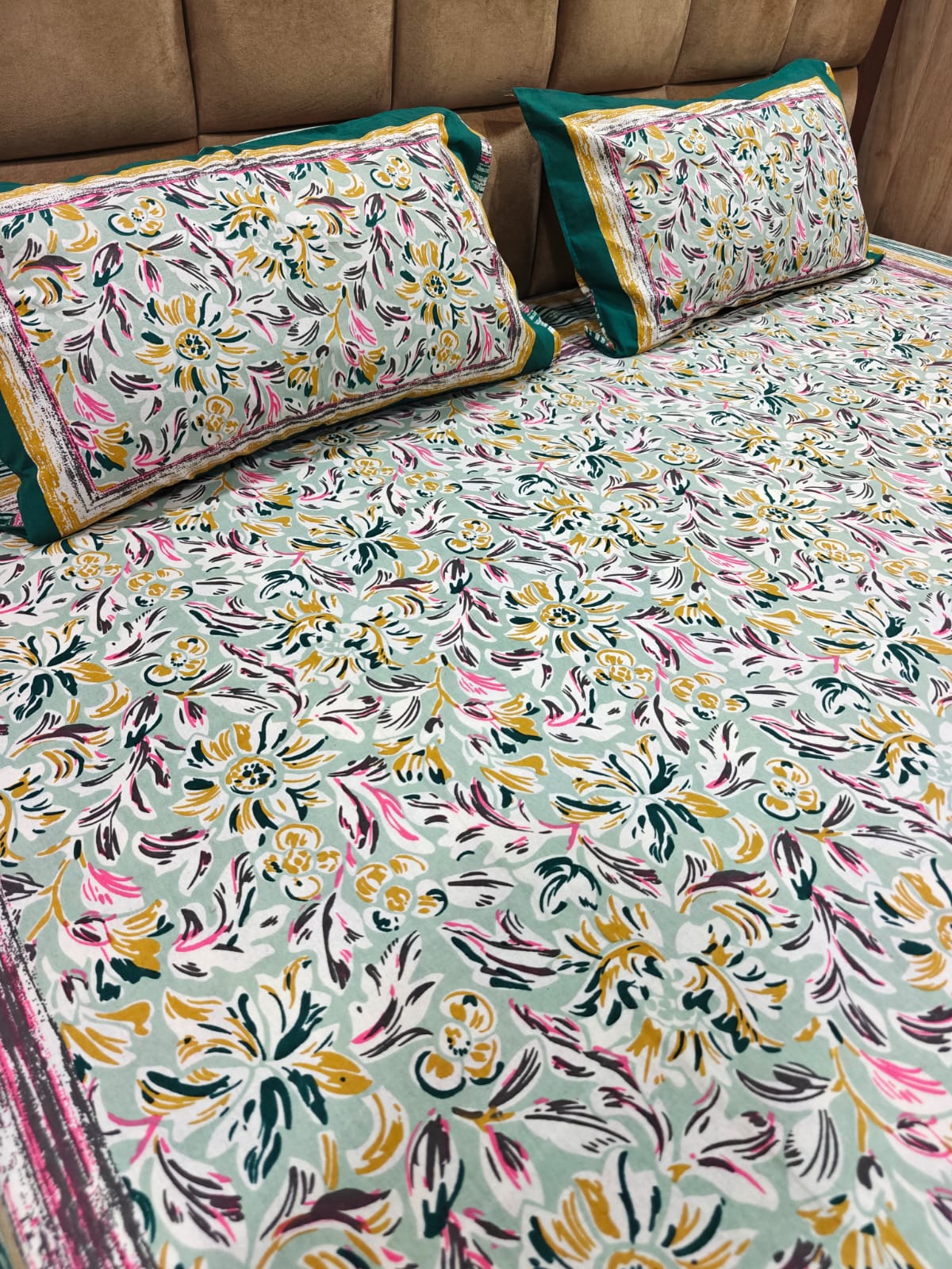 100% Cotton Queen Bedsheet