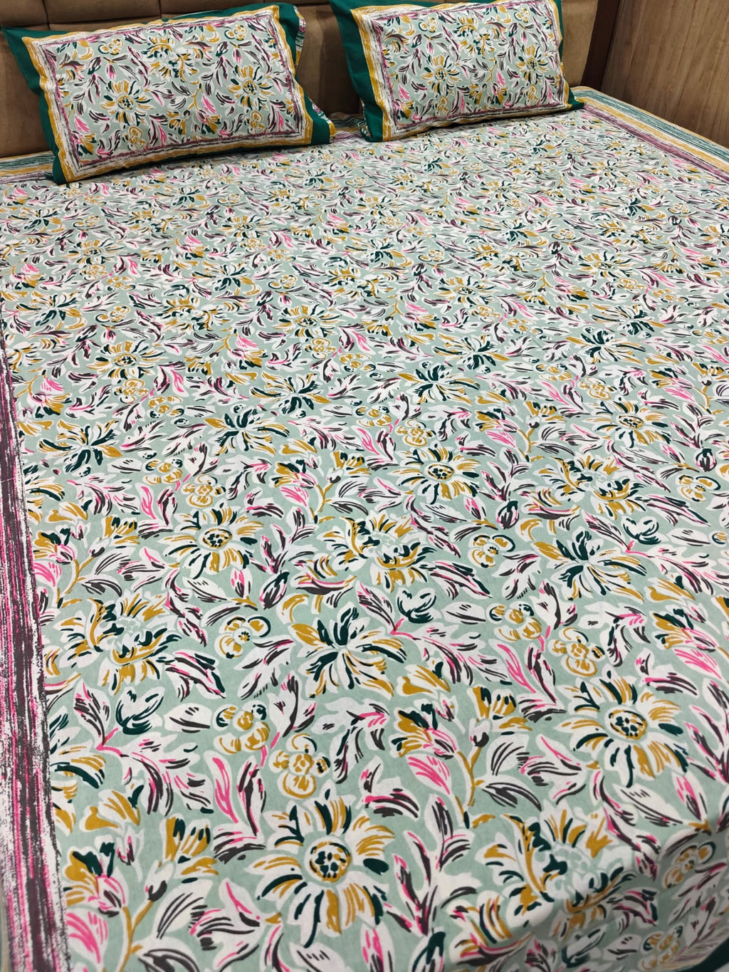 100% Cotton Queen Bedsheet