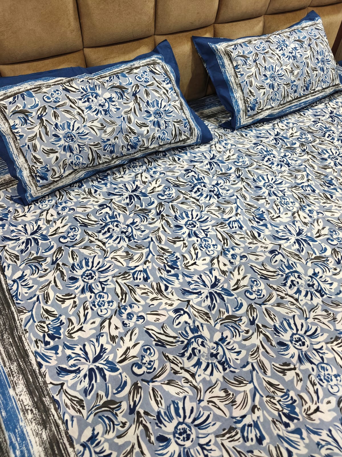 100% Cotton Queen Bedsheet