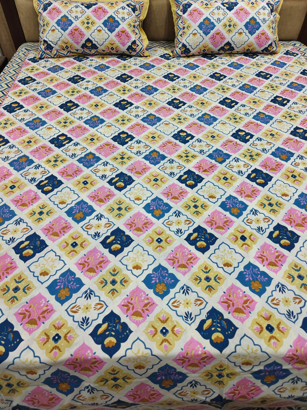 100% Cotton Queen Bedsheet