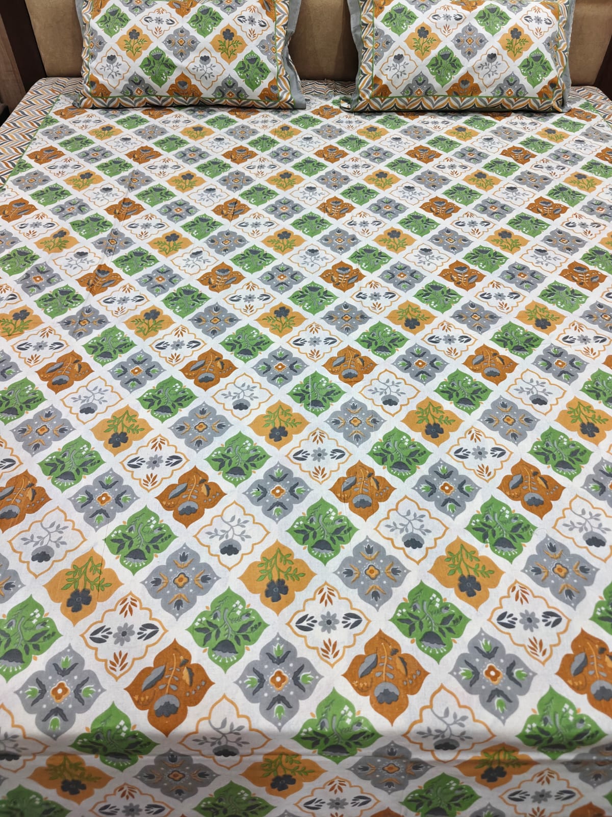 100% Cotton Queen Bedsheet
