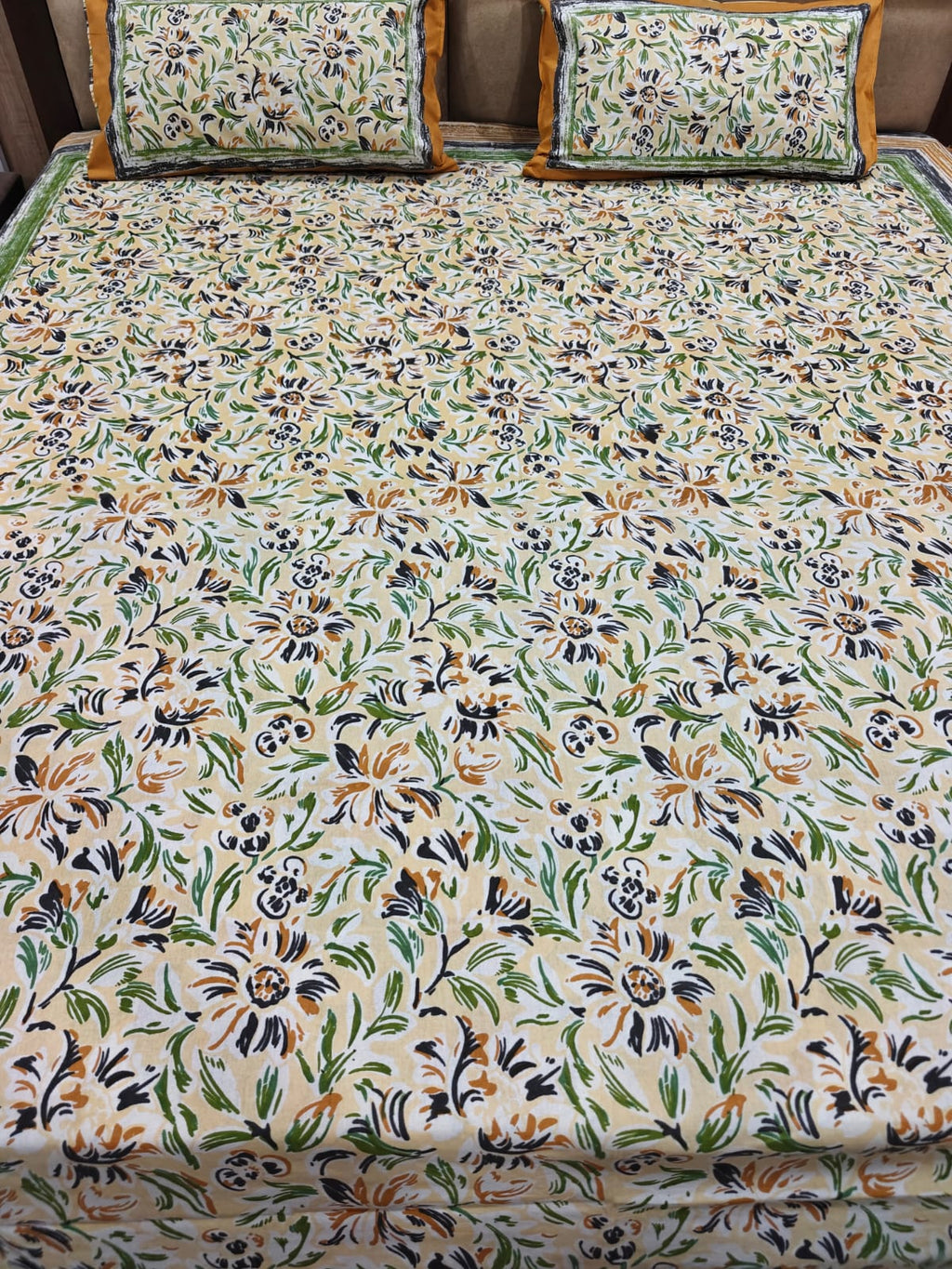 100% Cotton Queen Bedsheet