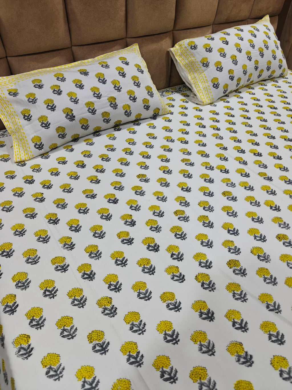 Super Premium Handblock Percale Cotton Super King Bedsheet Set - Genda Noor