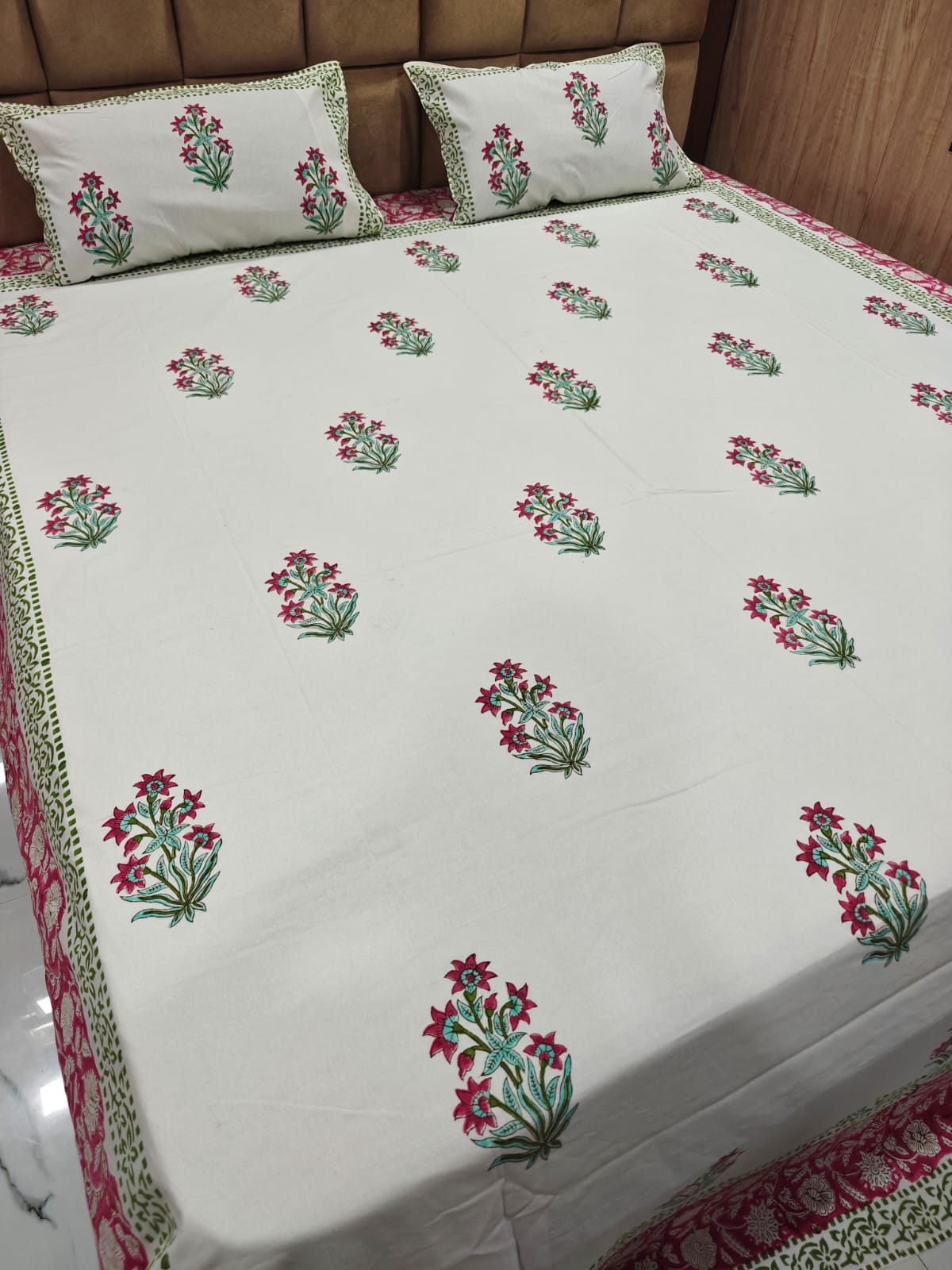 Handblock Printed 100% Cotton Super King Bedsheet Set - Meher Bagh