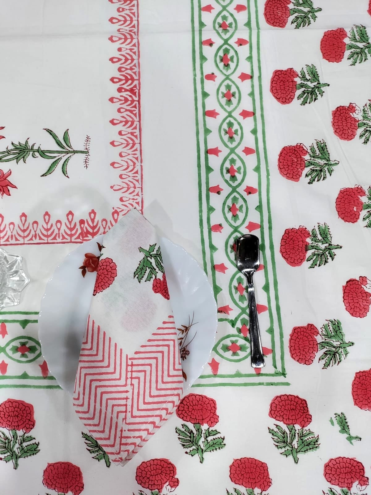 Handblock Printed Cotton Dining Table Cover & 6 Napkin Set - Gulnaar Leher